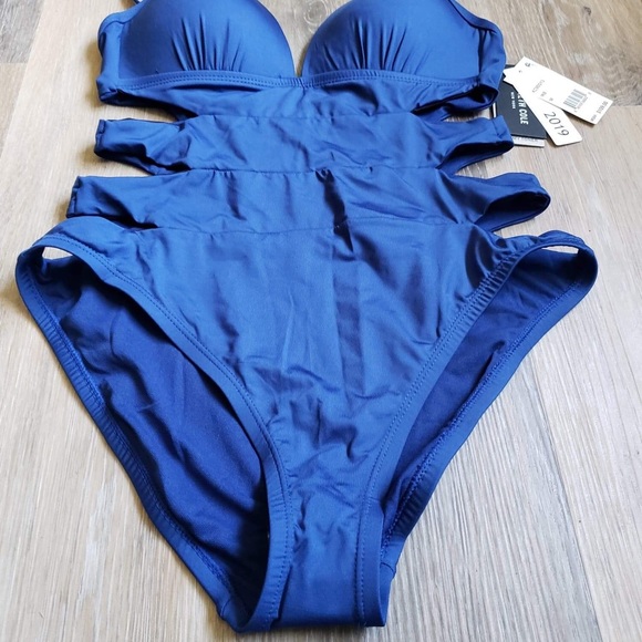 NWT Kenneth Cole Side CutOut One Piece Swimsuit - Picture 7 of 12